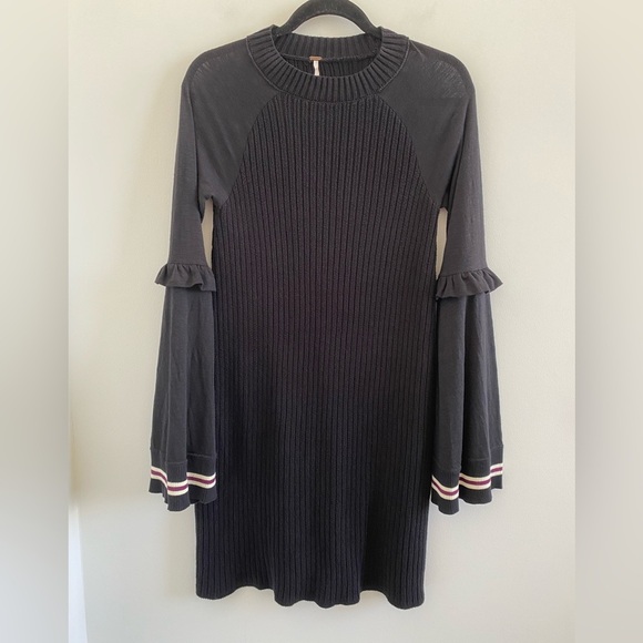 Free People Black Zou Bisou Ribbed Knit Bell Sleeve Sweater Dress Size Small - Picture 3 of 11
